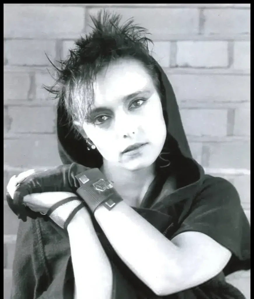 Tout sur Jeanne Mas : Taille, Âge, vie privée, fortune, famille... en 2025