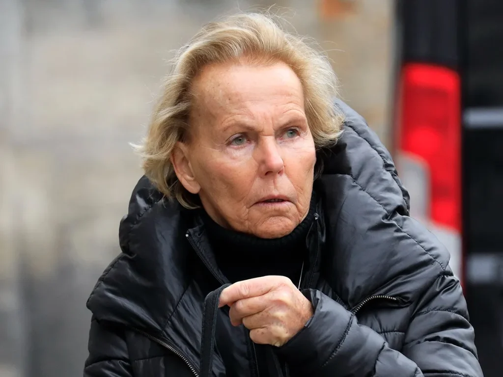 Christine Ockrent : Âge, Jeunesse, Fortune, vie privée (2025) 1 Christine Ockrent : Âge, Jeunesse, Fortune, vie privée (2025)