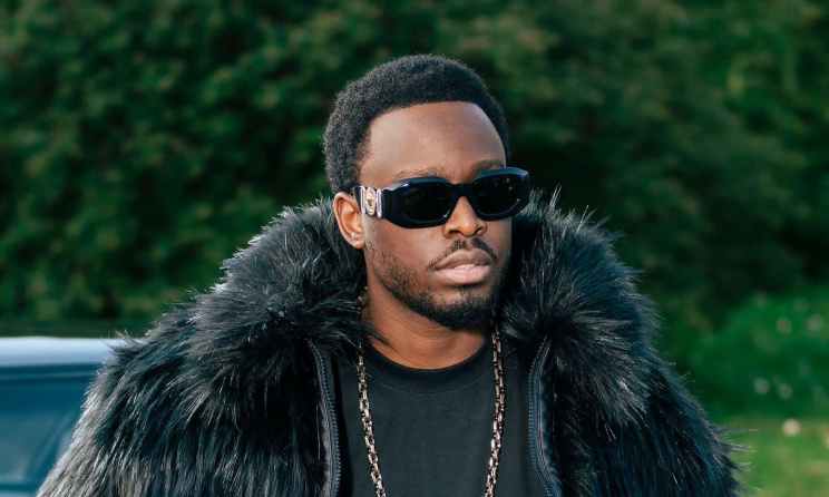 Dadju (2025): Âge, Origine, Fortune, Vie Privée, taille