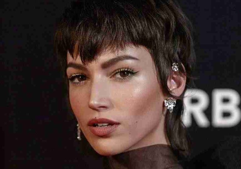 Úrsula Corberó (2025): Âge, Taile, Couple, Vie privée, Fortune 5 Úrsula Corberó Âge, Taile, Couple, Vie privée, Fortune (1)