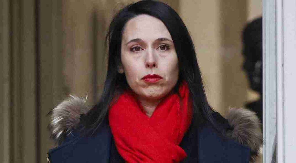 Fanny Anor : bio, âge, taille, famille, vie privée, fortune (2025) 2 Fanny Anor bio, âge, taille, famille, vie privée, fortune