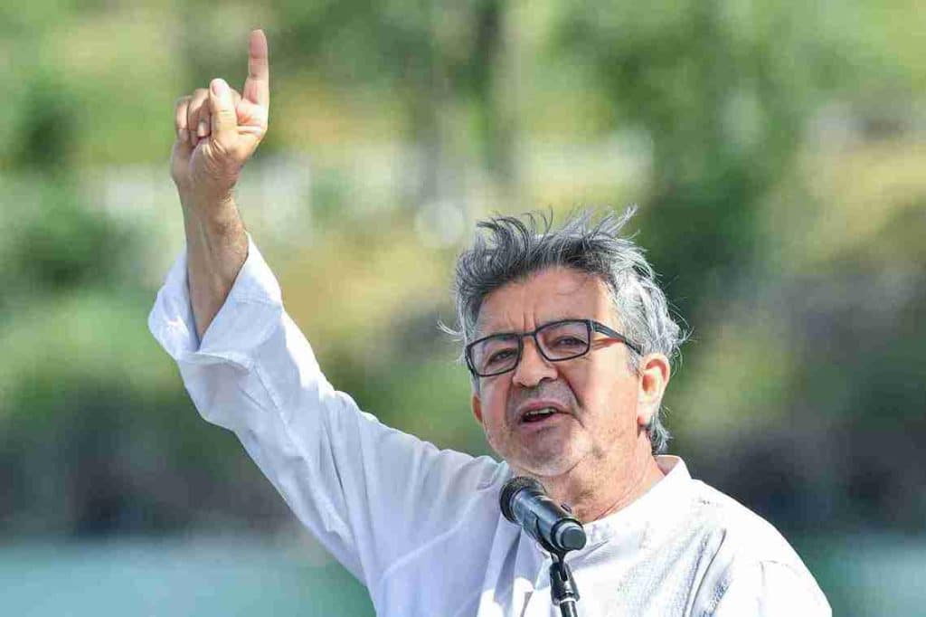 Jean-Luc Mélenchon : Taille, Epouse, Salaire, Vie privée (2025) 6 Jean-Luc Mélenchon Taille, Epouse, Salaire, Vie privée