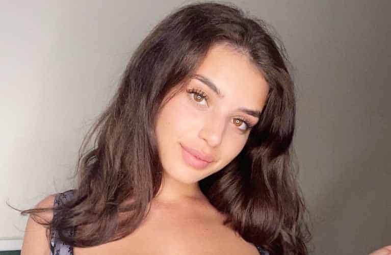 Amber Ajami: Wiki, Age, Height, Husband, Net Worth (2025) 3 Amber Ajami Wiki, Age, Height, Husband, Net Worth_1
