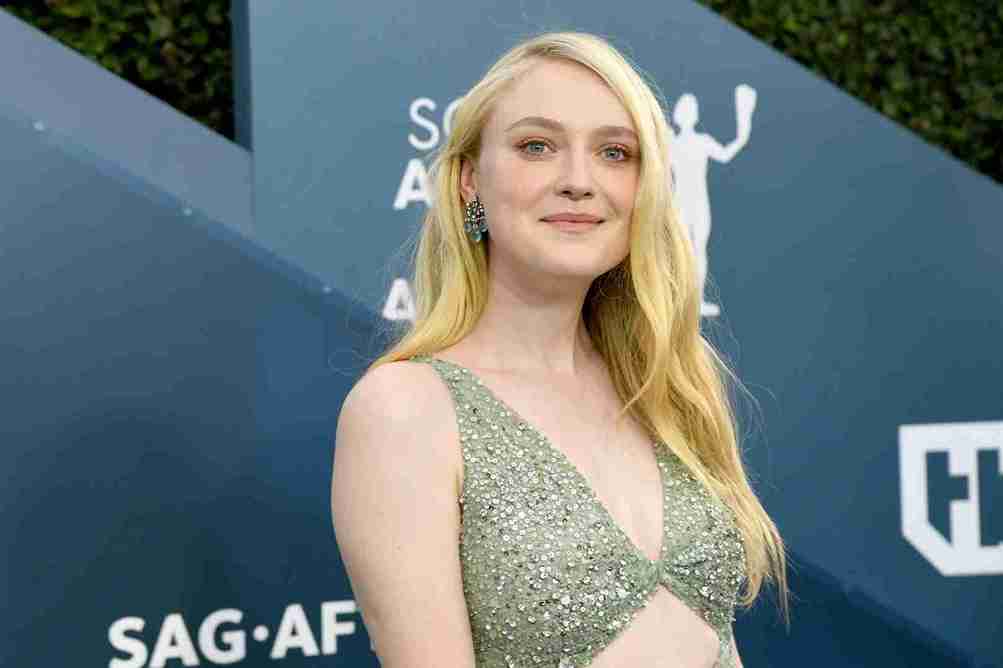 Dakota Fanning Age, Height, Husband, Net Worth Bio