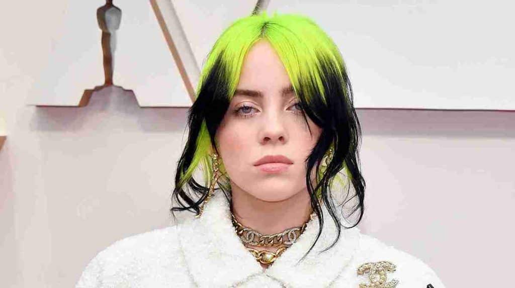 Billie Eilish Height, Net Worth, Private Life, Boyfriend