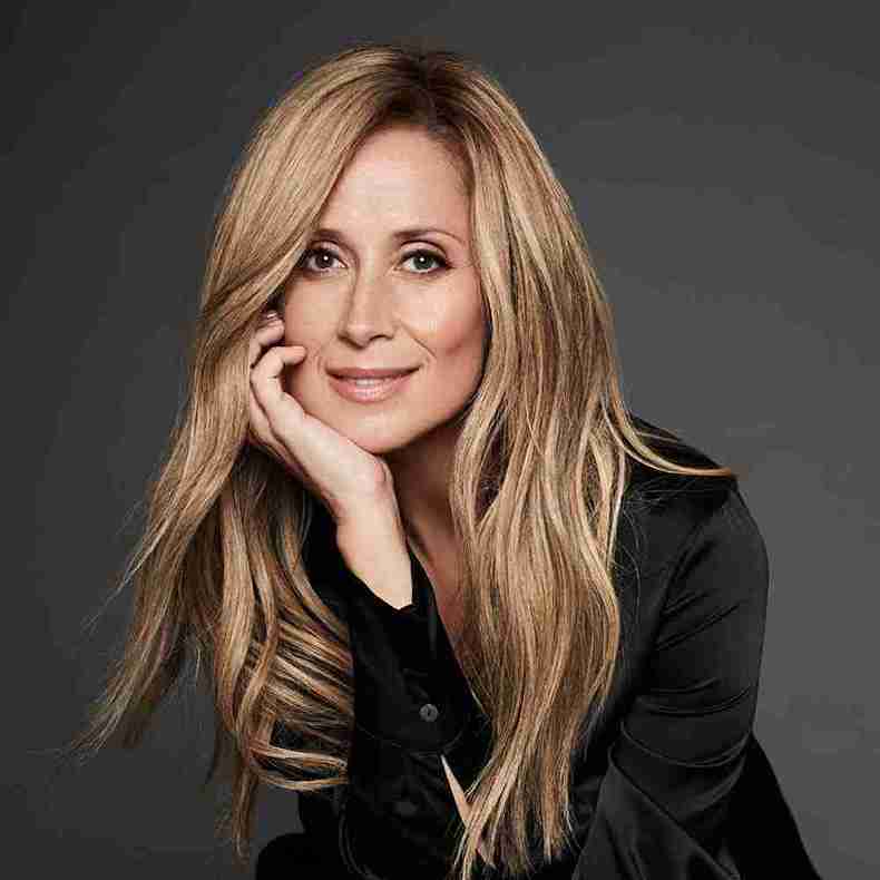 Lara Fabian: Bio, age, taille, fortune, mari, vie privée (2026) 1 Lara Fabian age, taille, fortune, mari, vie privée