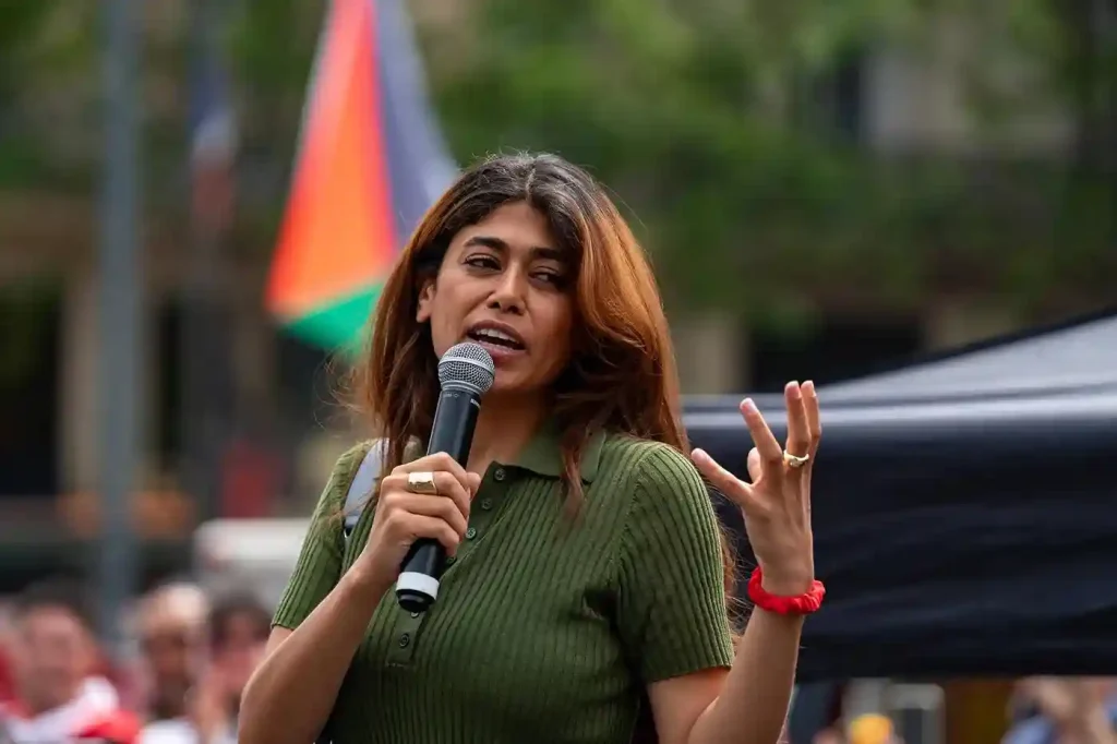 Rima Hassan: Bio, Age, Taille, Mari, fortune, vie privée (2026) 2 Rima Hassan Bio, Age, Taille, Mari, fortune, vie privée