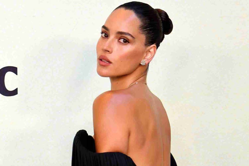 Adria Arjona Net worth