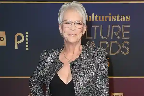Jamie Lee Curtis net worth, movies
