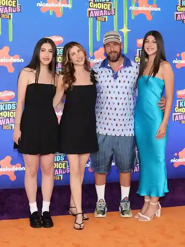 Sunny Sandler Age, Height, Movies, Net Worth, boyfriend? (2026) 4 Sunny Sandler family