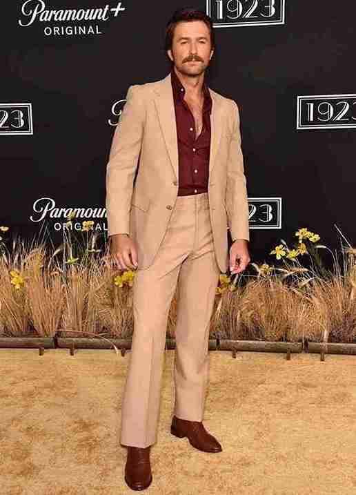 Brandon Sklenar height