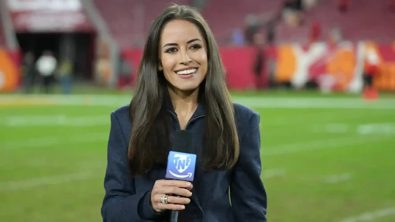 Kaylee Hartung biography