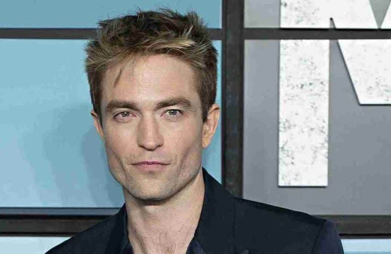 Robert Pattinson Biography