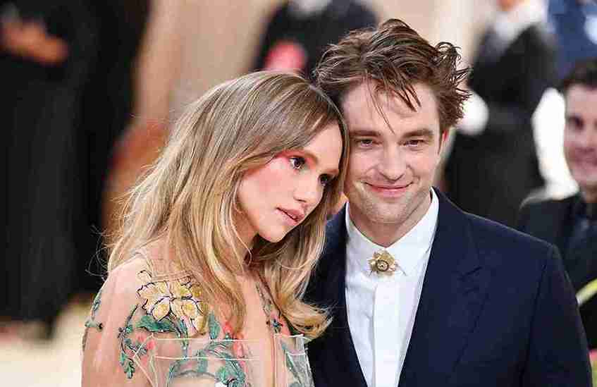 Robert Pattinson wife