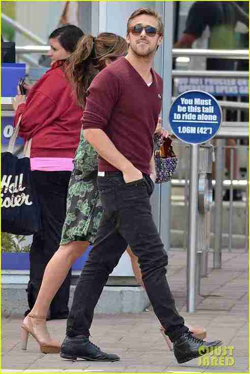 Ryan Gosling Biography: age, wife, height, net worth (2026) 3 Ryan Gosling height