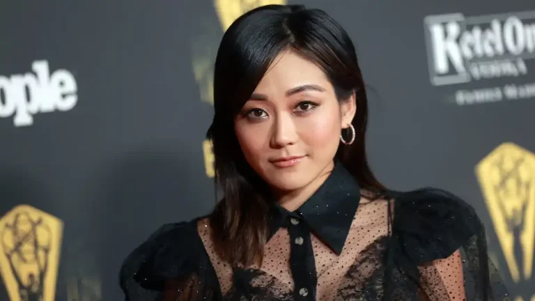 Karen Fukuhara biography