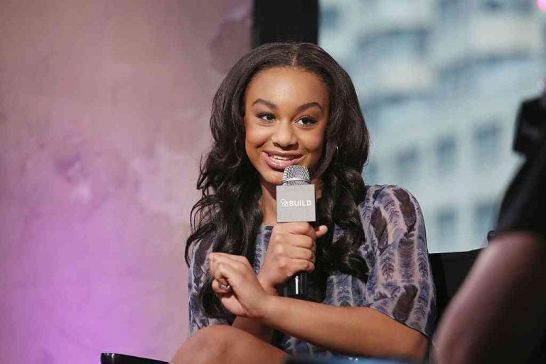 nia sioux biography