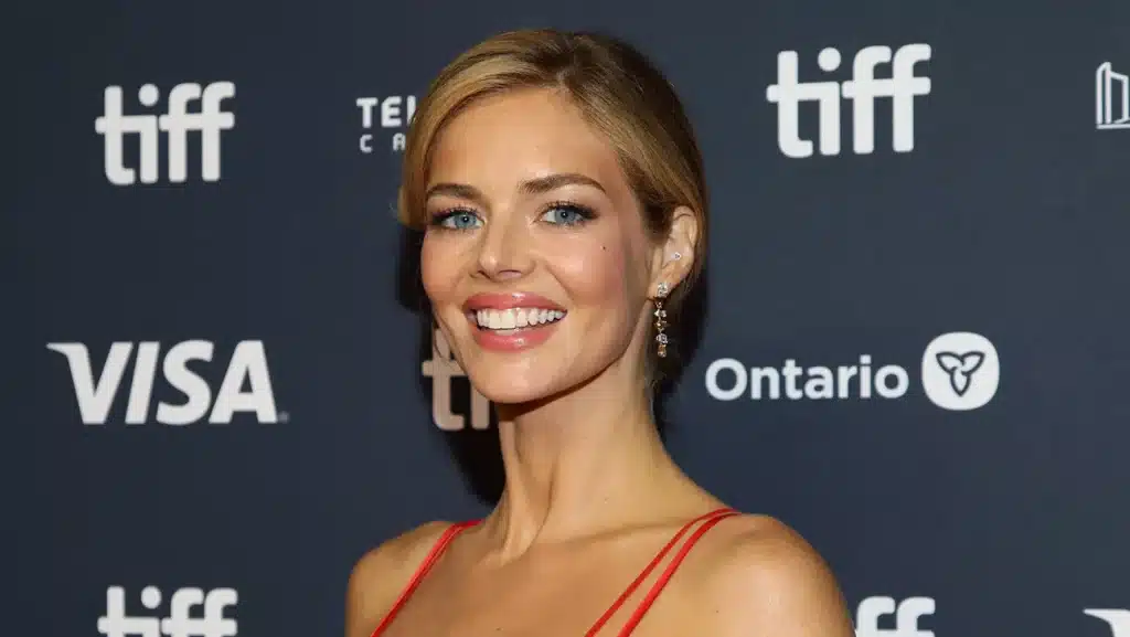 Samara Weaving biography