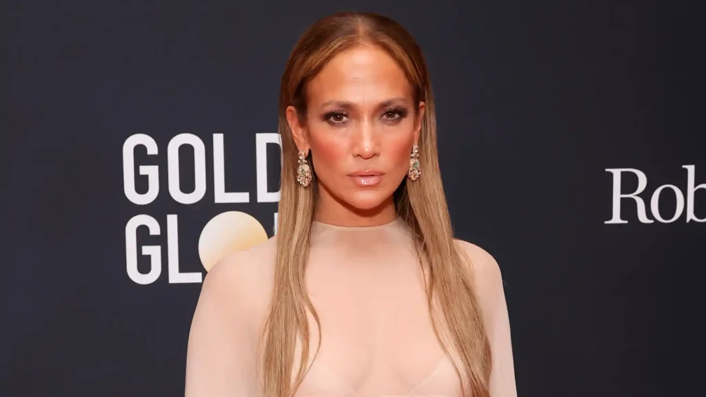 jennifer lopez biography