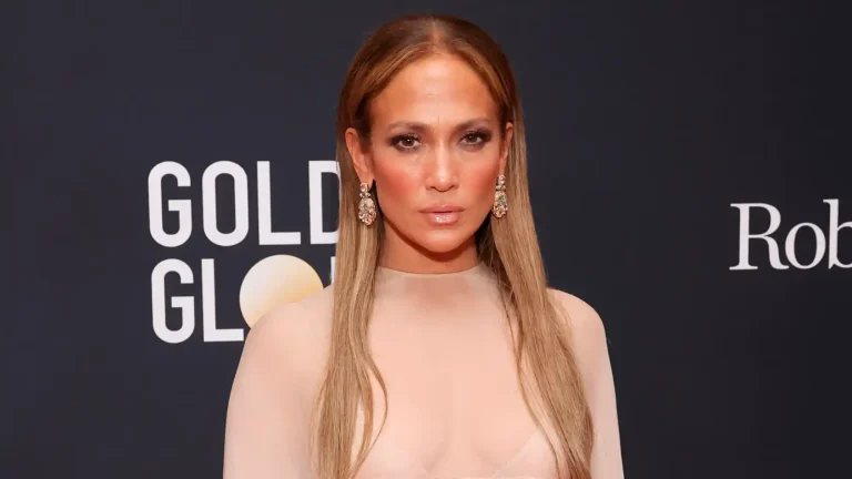 jennifer lopez biography