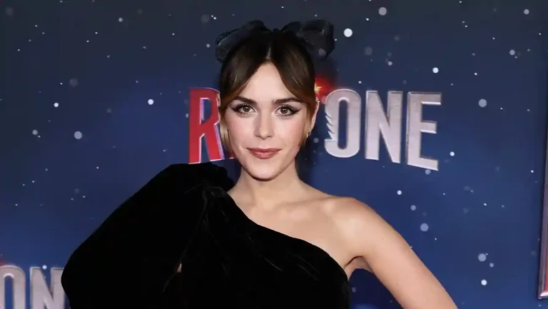 kiernan shipka wiki