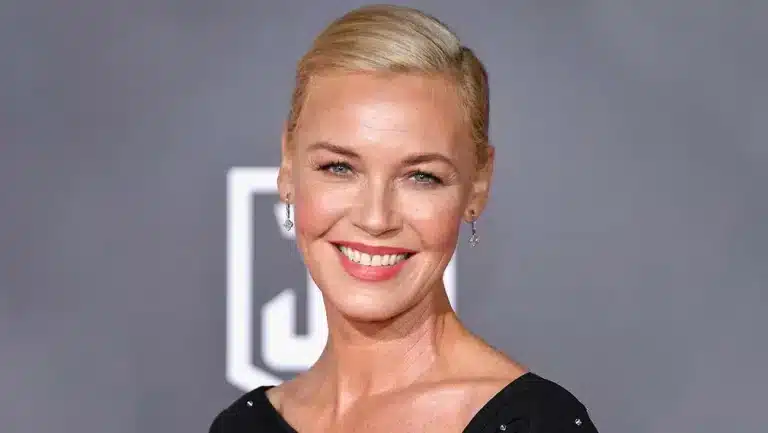 Connie Nielsen biography