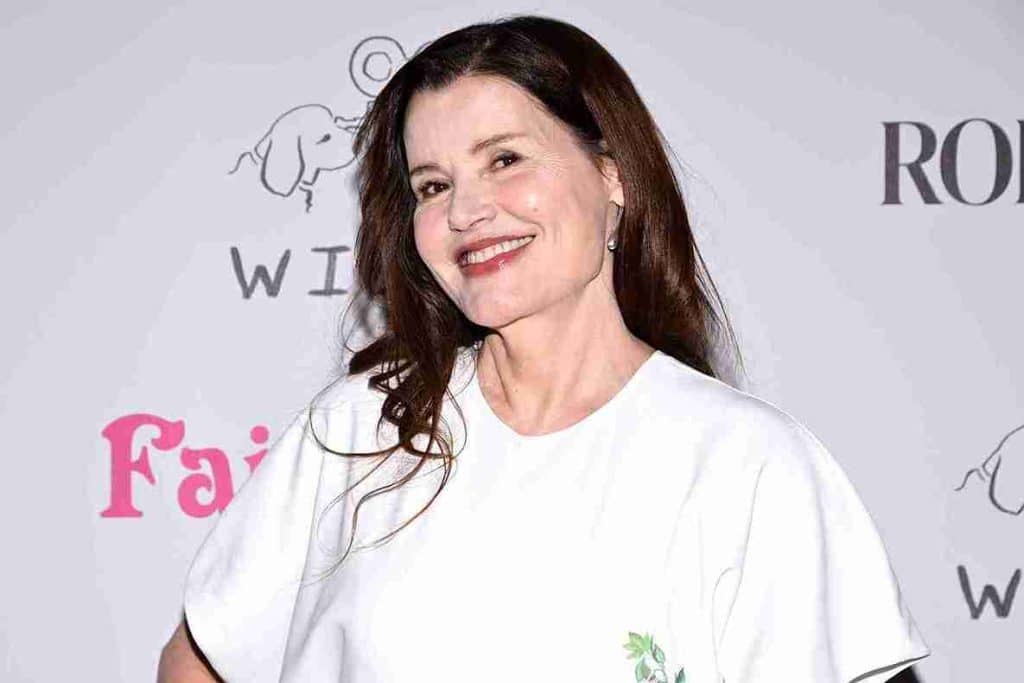 Geena Davis biography: age, height, net worth, husband? (2026) 1 Geena Davis biography