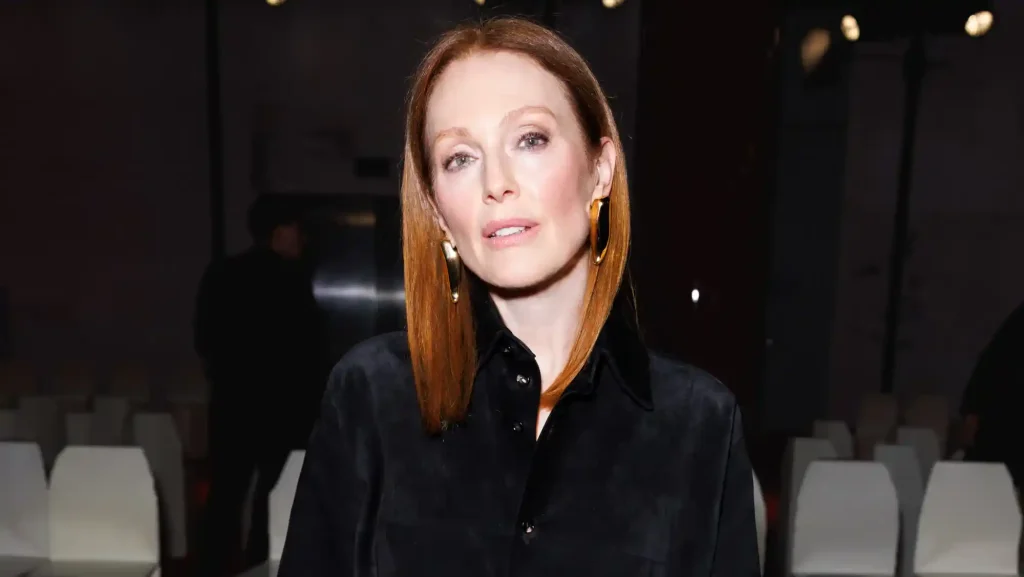 Julianne Moore biography