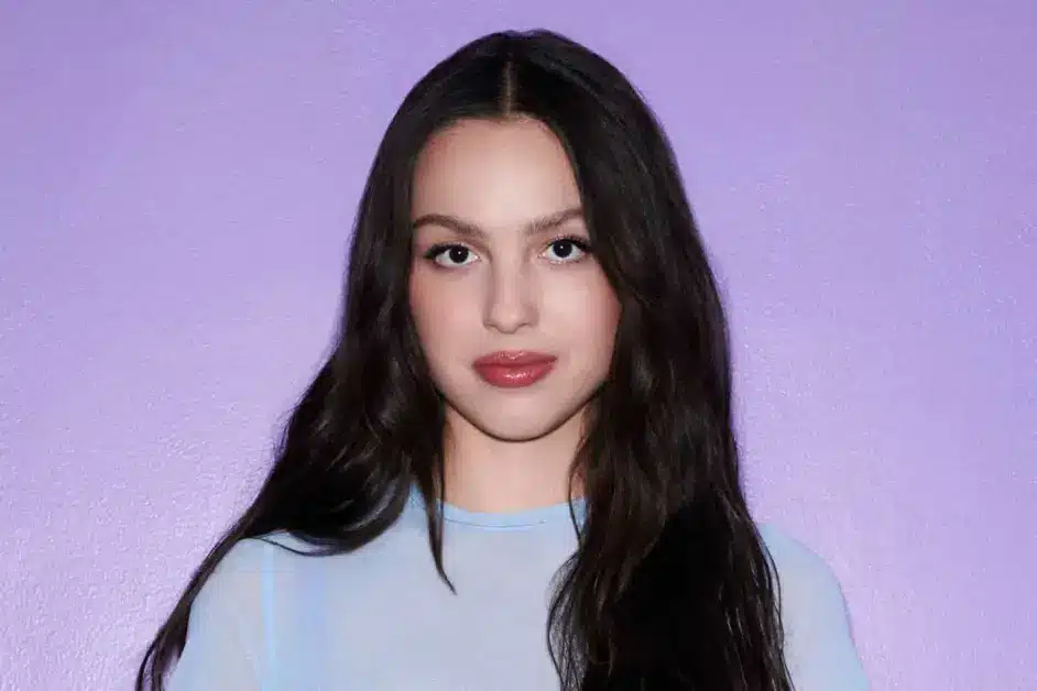 Olivia Rodrigo biography: age, height, net worth, husband? (2026) 2 Olivia Rodrigo biography