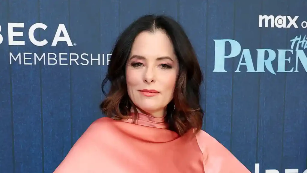 Parker Posey biography